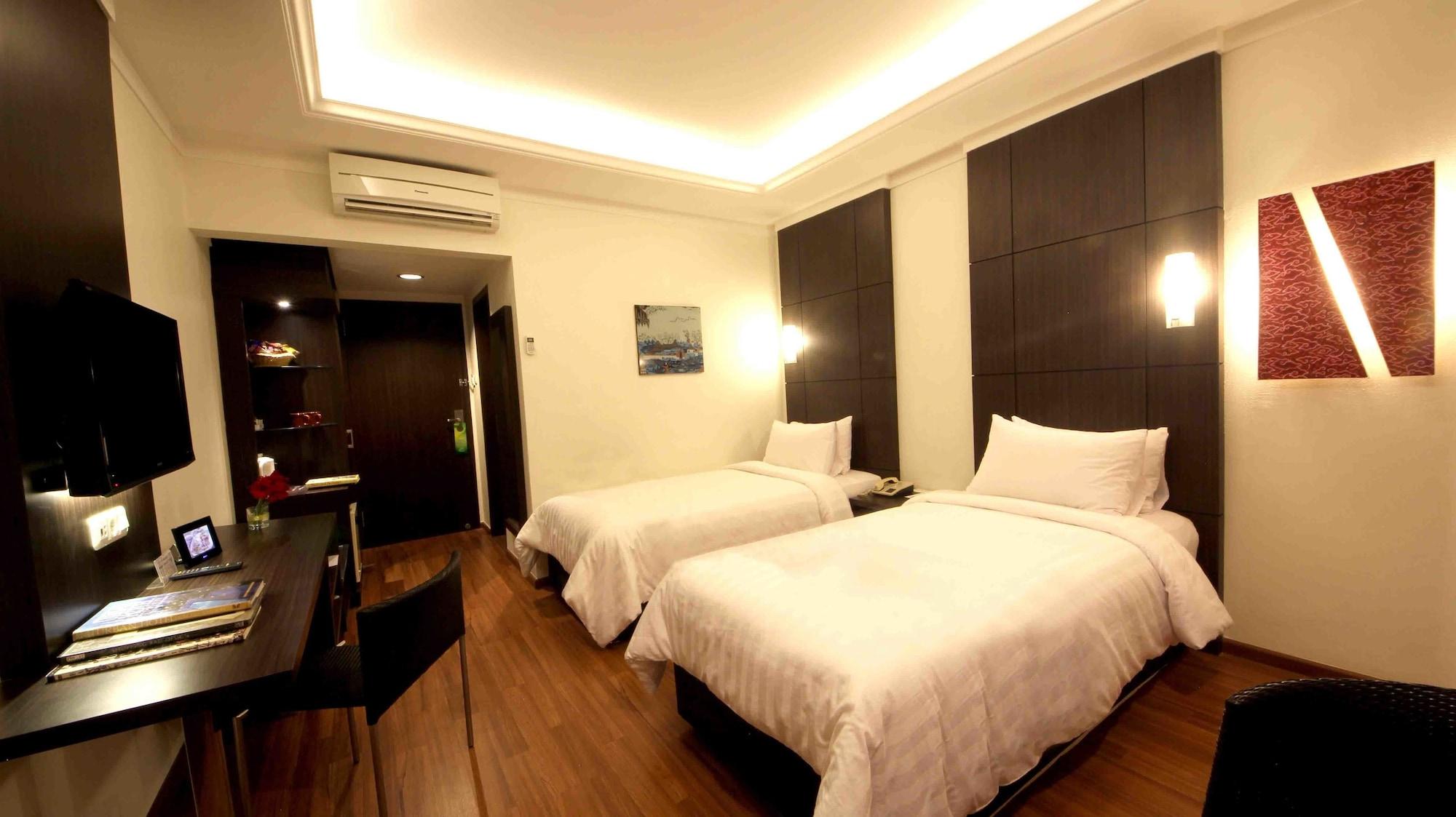 Bentani Hotel & Residence Cirebon Exterior foto